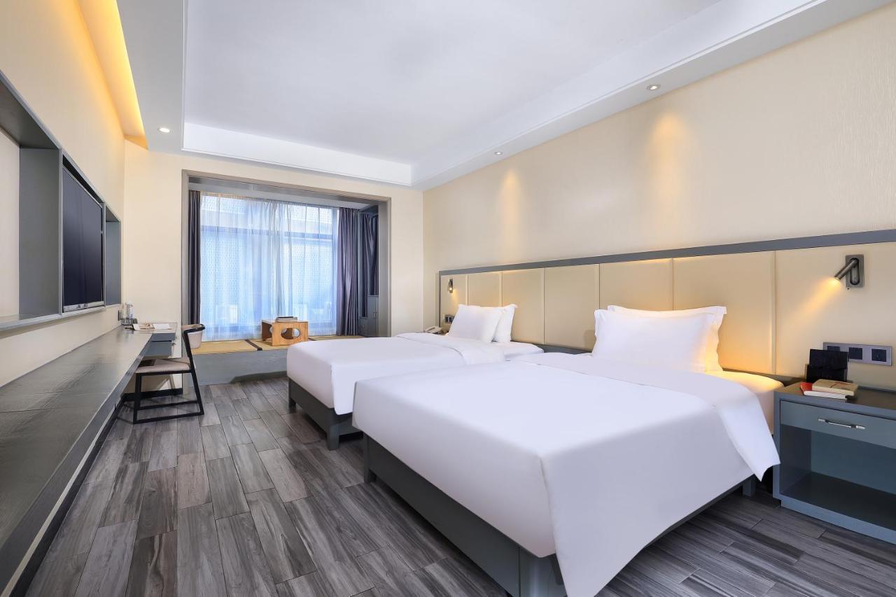 Wing Hotel Guilin - Central Square Εξωτερικό φωτογραφία