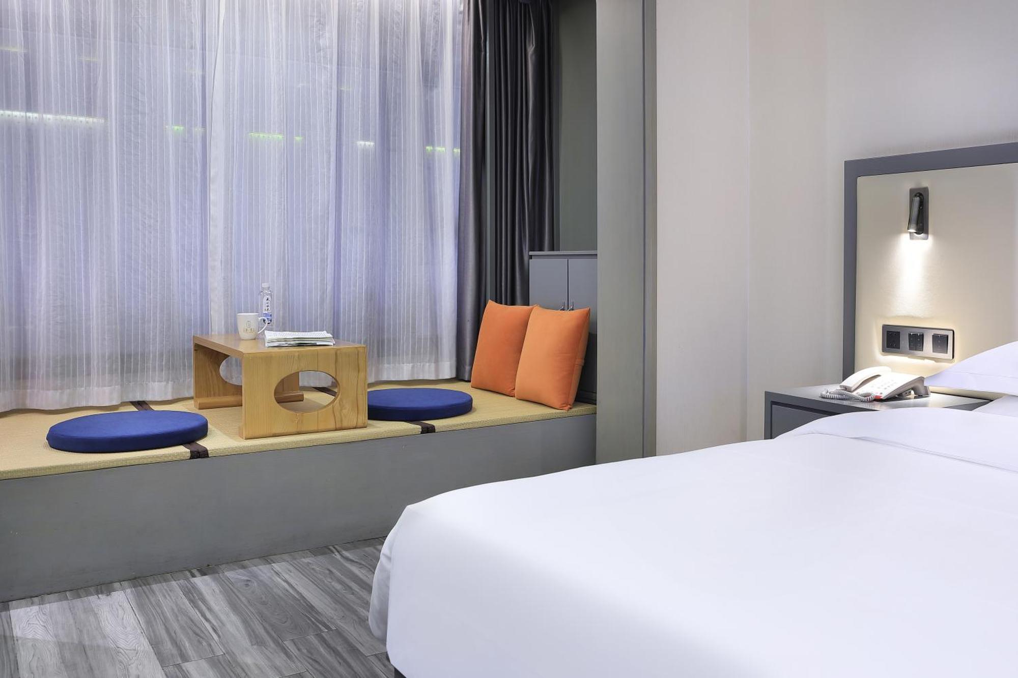 Wing Hotel Guilin - Central Square Εξωτερικό φωτογραφία