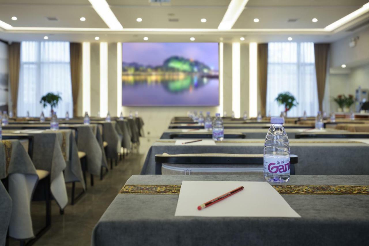 Wing Hotel Guilin - Central Square Εξωτερικό φωτογραφία